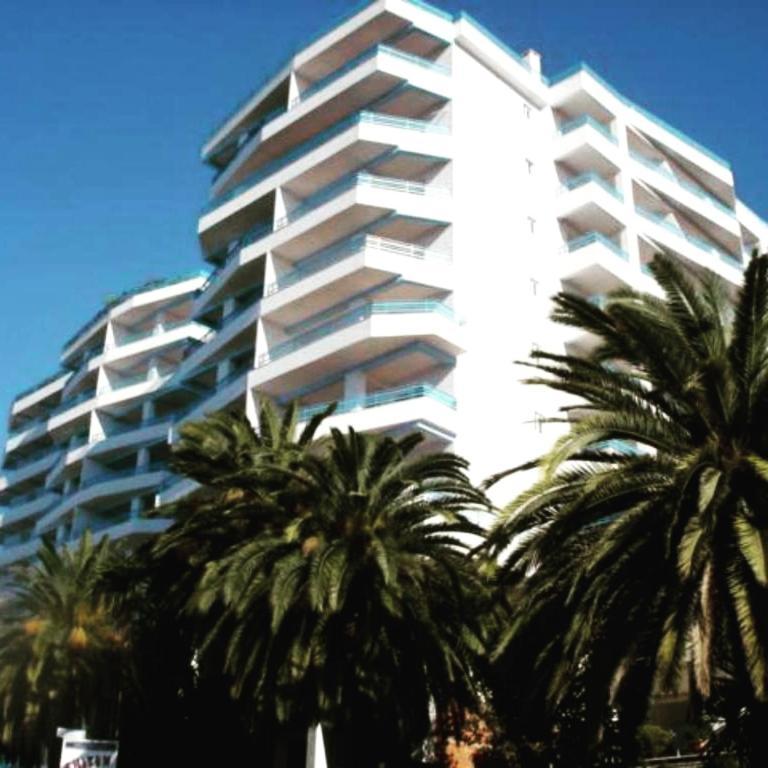 Apart-Hotel Alvi Саранда Экстерьер фото