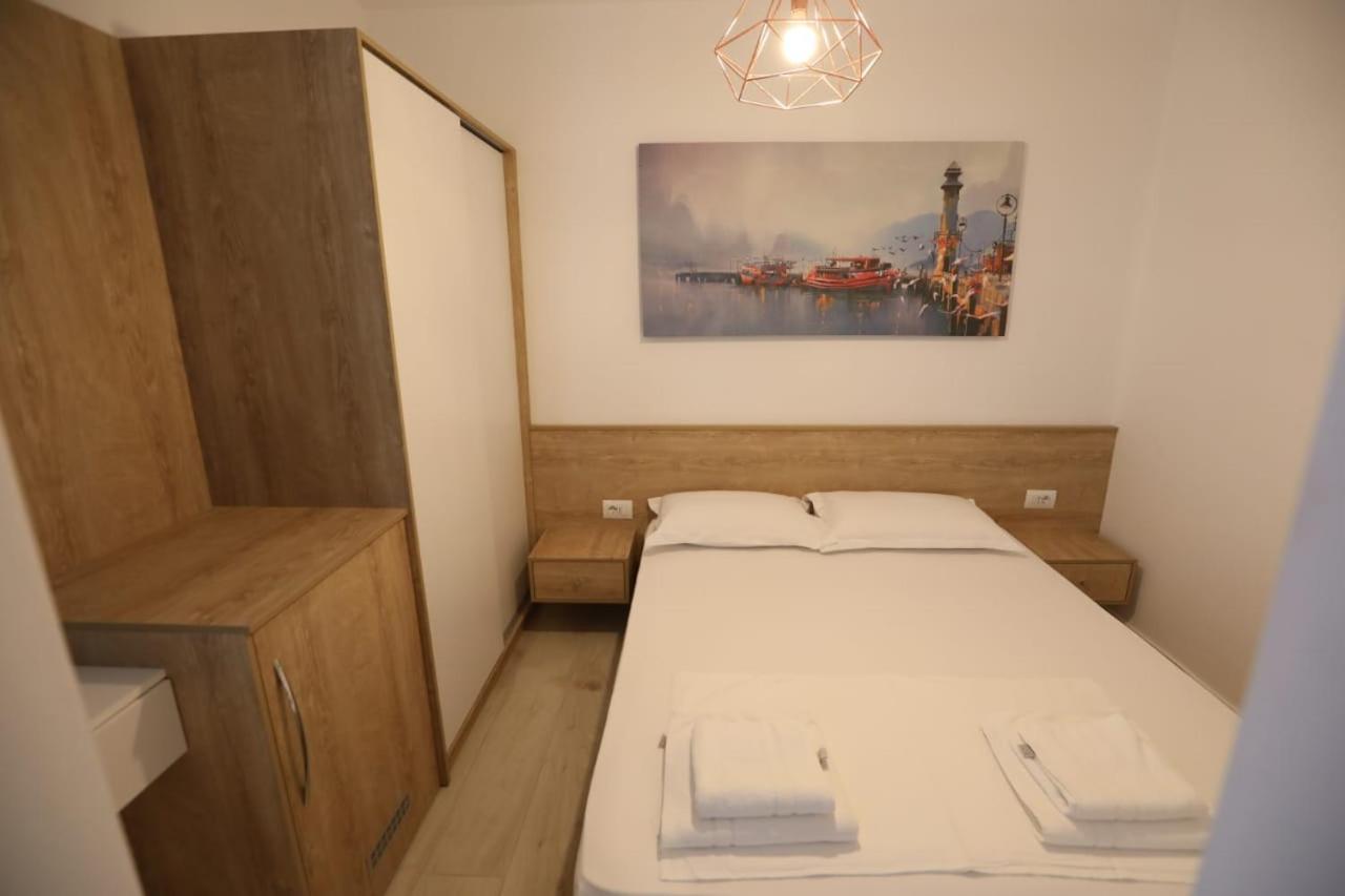 Apart-Hotel Alvi Саранда Экстерьер фото